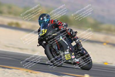 media/Nov-12-2023-SoCal Trackdays (Sun) [[5d1fba4e7d]]/Turn 14 (1035am)/